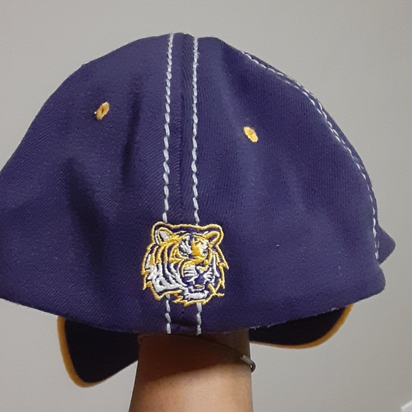 Hat - Picture 2 of 2